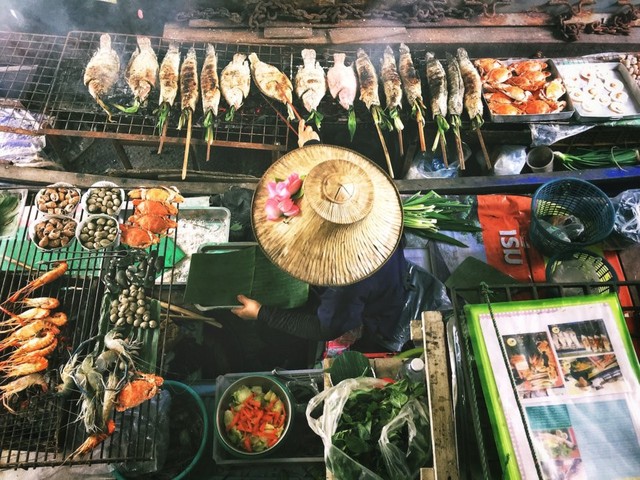 Đi du lịch nước ngoài, đưa tiền tip sao cho đúng? ảnh 10 Đi du lịch nước ngoài, đưa tiền tip sao cho đúng? ảnh 10