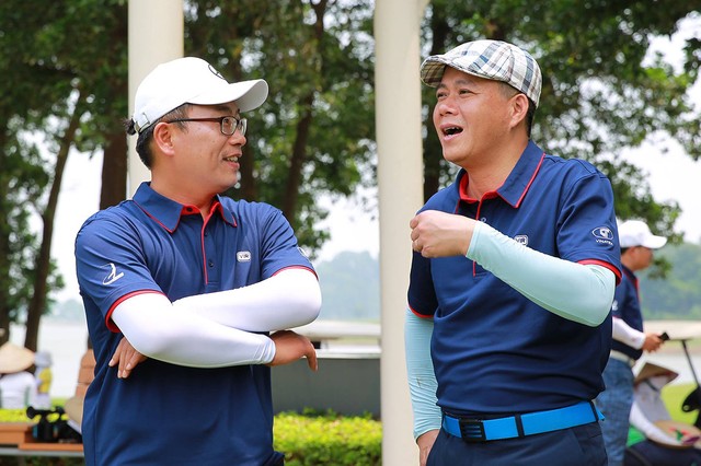 Những khoảnh khắc ấn tượng tại giải Golf Swing for the Kids 2018 ảnh 4 Những khoảnh khắc ấn tượng tại giải Golf Swing for the Kids 2018 ảnh 4