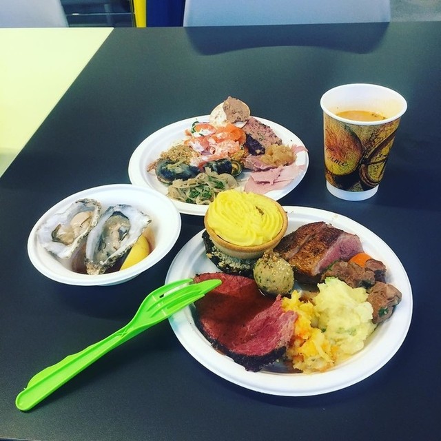 Bữa trưa khác biệt của lao động các ngành nghề trên thế giới ảnh 11