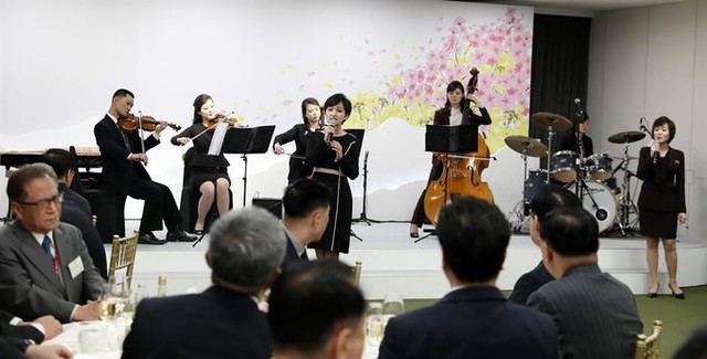 Hậu trường cuộc gặp Kim - Moon ảnh 7