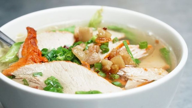 Tiệm mì 70 năm ở Sài Gòn khởi đầu từ gánh hàng rong ảnh 8