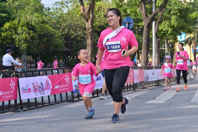 Lễ hội trải nghiệm Family Ekiden - Kết nối yêu thương ảnh 2 Lễ hội trải nghiệm Family Ekiden - Kết nối yêu thương ảnh 2