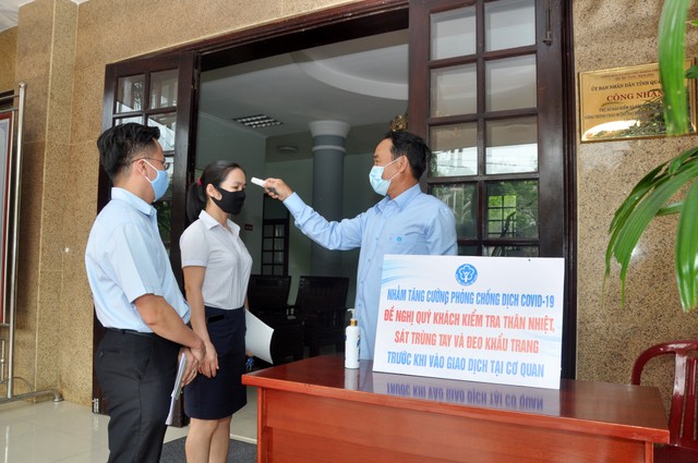 Bảo hiểm Xã hội Việt Nam triển khai nhiều giải pháp quyết liệt hỗ trợ người dân, doanh nghiệp đẩy lùi dịch Covid-19 ảnh 2 Bảo hiểm Xã hội Việt Nam triển khai nhiều giải pháp quyết liệt hỗ trợ người dân, doanh nghiệp đẩy lùi dịch Covid-19 ảnh 2