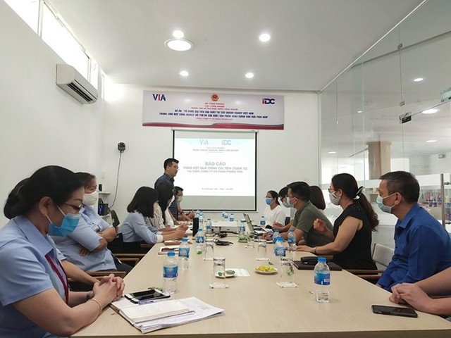 Một buổi báo cáo tổng kết hoạt động cải tiến kỹ thuật tại Phong Phú.