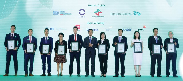 Ông Lê Hải Trà, thành viên phụ trách HĐQT HOSE, Trưởng ban Tổ chức trao Top 10 doanh nghiệp vốn hóa lớn trong cuộc bình chọn năm 2019.