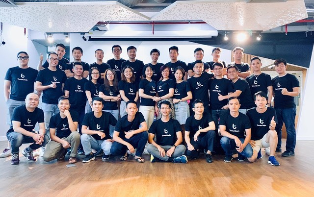 Sau thâu tóm, startup Việt Nam TomoChain sẽ phát triển riêng “Bộ phận Giải pháp Blockchain cho Chính phủ và Doanh nghiệp”. Ảnh: TomoChain. Sau thâu tóm, startup Việt Nam TomoChain sẽ phát triển riêng “Bộ phận Giải pháp Blockchain cho Chính phủ và Doanh nghiệp”. Ảnh: TomoChain.