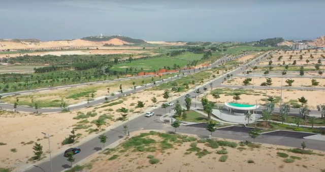 Para Grus - Đô thị biển sở hữu vĩnh viễn hiếm hoi tại Đại quần thể KN Paradise Bãi Dài - Cam Ranh. Para Grus - Đô thị biển sở hữu vĩnh viễn hiếm hoi tại Đại quần thể KN Paradise Bãi Dài - Cam Ranh.