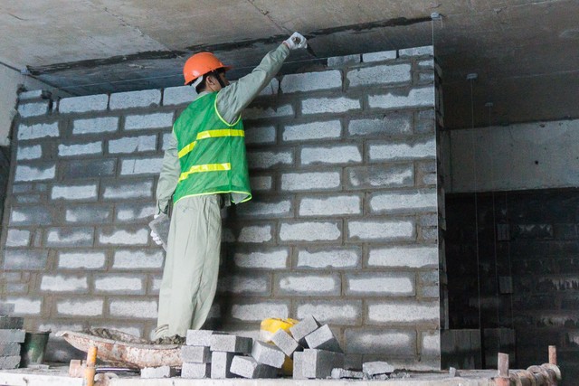 Sử dụng vật liệu xây không nung là xu thế tất yếu hướng tới sự phát triển bền vững.