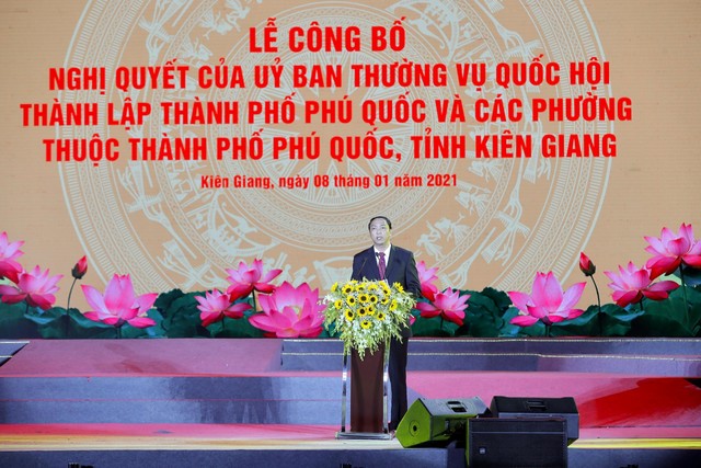 Ông Lâm Minh Thành, Chủ tịch UBND tỉnh Kiên Giang phát biểu tại Lễ công bố.