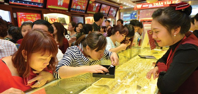 Ở Việt Nam, kênh đầu tư vàng dự báo sẽ “lép vế” so với chứng khoán, địa ốc.