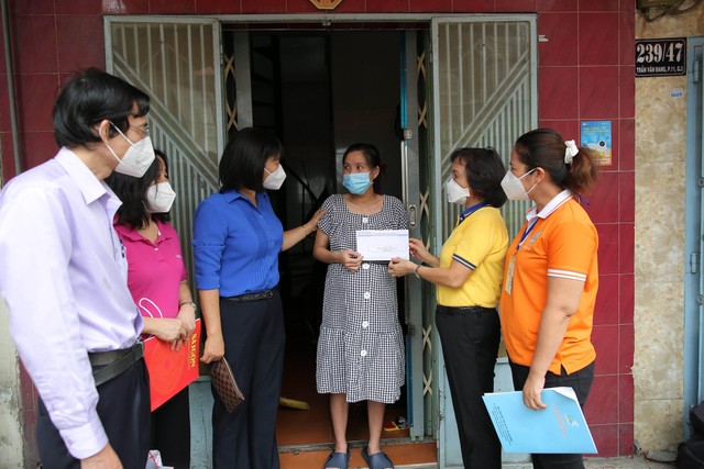 Những phụ nữ mang thai có hoàn cảnh khó khăn dịp này sẽ được chăm sóc tận tình.