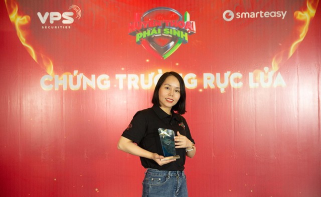 Chứng thủ nữ duy nhất của vòng Đối đầu @anhghgv đã thể hiện quyết tâm làm nên chuyện khi liên tục thu hẹp khoảng cách với vị trí số 1 của bảng xếp hạng. Chứng thủ nữ duy nhất của vòng Đối đầu @anhghgv đã thể hiện quyết tâm làm nên chuyện khi liên tục thu hẹp khoảng cách với vị trí số 1 của bảng xếp hạng.