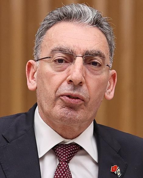 Ông Zafer Mustafaeglu, Giám đốc Khối Nghiệp vụ về tài chính, năng lực cạnh tranh và đổi mới sáng tạo, Khu vực Đông Á - Thái Bình Dương, Ngân hàng Thế giới. Ông Zafer Mustafaeglu, Giám đốc Khối Nghiệp vụ về tài chính, năng lực cạnh tranh và đổi mới sáng tạo, Khu vực Đông Á - Thái Bình Dương, Ngân hàng Thế giới.