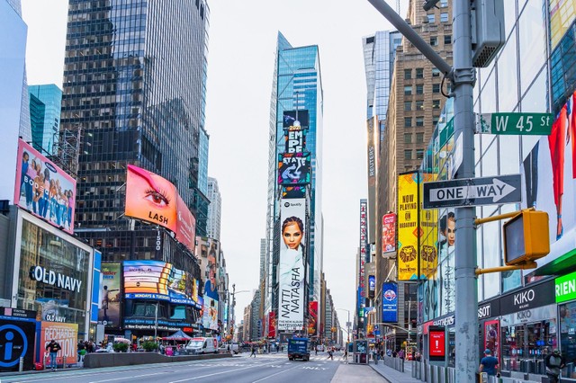 Đại lộ Broadway lừng danh của New York. Ảnh Shutterstock.