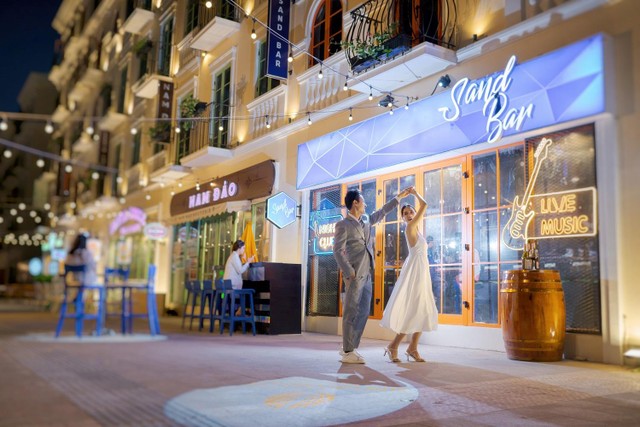 Nhịp sống tươi trẻ tại khu đô thị Sun Grand City New An Thoi.