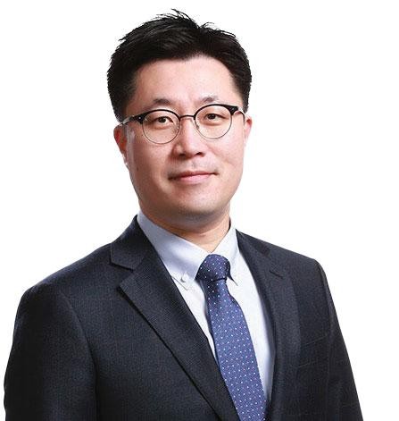 Ông Choi Yun Sun, Giám đốc Tài chính, CTCK KB Việt Nam.