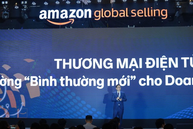 Ông Gijae Seong - Giám đốc Điều hành Amazon Global Selling Việt Nam chia sẻ tại lễ khai mạc.