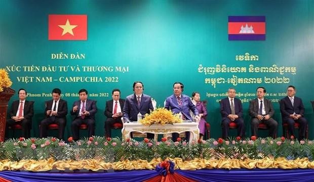 Thủ tướng Phạm Minh Chính và Thủ tướng Campuchia Samdech Techo Hun Sen tham dự Diễn đàn Xúc tiến Đầu tư và thương mại Việt Nam-Campuchia. (Ảnh: Dương Giang/TTXVN). Thủ tướng Phạm Minh Chính và Thủ tướng Campuchia Samdech Techo Hun Sen tham dự Diễn đàn Xúc tiến Đầu tư và thương mại Việt Nam-Campuchia. (Ảnh: Dương Giang/TTXVN).