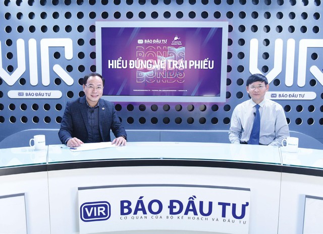 Các chuyên gia tham dự talk show “Chọn danh mục” đã kiến nghị nhiều giải pháp để lấy lại niềm tin cho nhà đầu tư trên thị trường tài chính. Các chuyên gia tham dự talk show “Chọn danh mục” đã kiến nghị nhiều giải pháp để lấy lại niềm tin cho nhà đầu tư trên thị trường tài chính.
