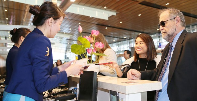 Lượng khách di chuyển bằng đường hàng không tăng mạnh trong những tuần cuối năm. Lượng khách di chuyển bằng đường hàng không tăng mạnh trong những tuần cuối năm.