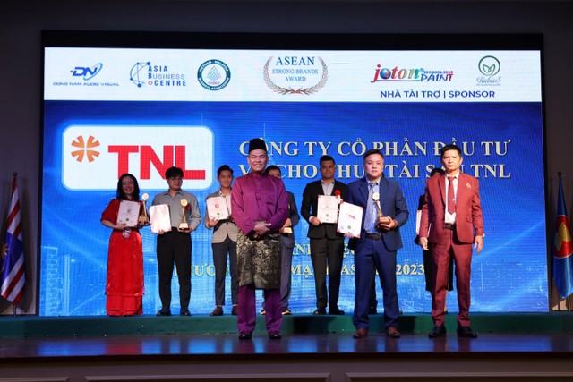 TNL nhận giải thưởng Top 10 Thương hiệu mạnh ASEAN 2023. TNL nhận giải thưởng Top 10 Thương hiệu mạnh ASEAN 2023.