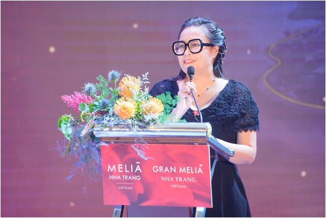 Đại diện Chủ đầu tư giới thiệu về dự án. Đại diện Chủ đầu tư giới thiệu về dự án.