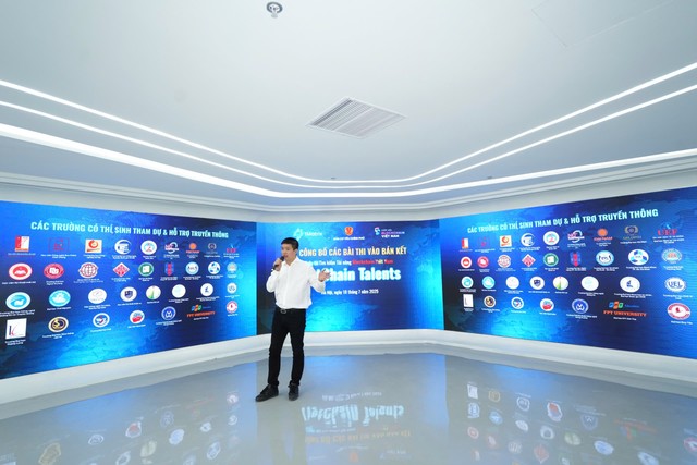 Ông Phan Đức Trung, Chủ tịch Hội đồng Quản trị Công ty 1Matrix, Chủ tịch Hiệp hội Blockchain Việt Nam, tại sự kiện.