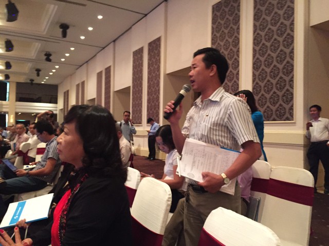 ĐHCĐ bất thường Eximbank: Cổ đông bức xúc, nhưng mọi việc đều được thông qua ảnh 6