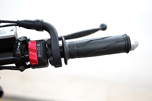 chi-tiet-yamaha-xabre-tai-ha-noi-4