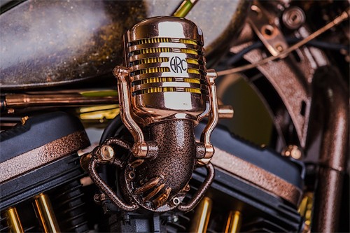 Harley-Davidson độ phiên bản Hard Rock Cafe ảnh 7 harley-davidson-do-theo-cam-hung-am-nhac-6