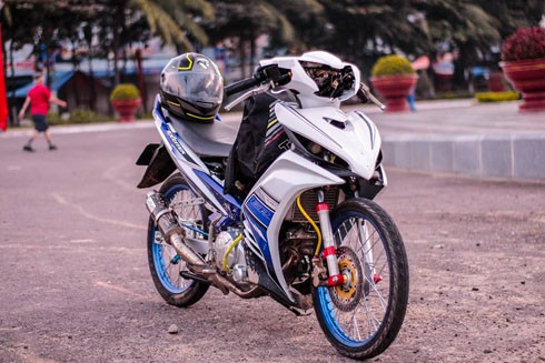 Exciter 135 độ phá cách của biker Gia Lai ảnh 2 exciter-135-do-la-mat-cua-biker-gia-lai-1