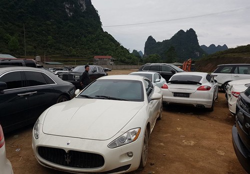 Hơn 50 siêu xe và xe sang tập kết ở Cao Bằng ảnh 10 hon-50-sieu-xe-va-xe-sang-tap-ket-o-bien-gioi-phia-bac-viet-nam-page-3-2