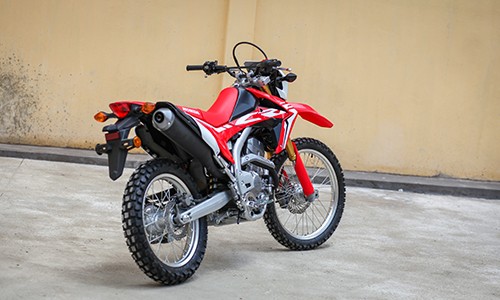 Honda CRF250L bản 2017 giá 8.500 USD đầu tiên về Việt Nam ảnh 5 chi-tiet-honda-crf250l-2017-tai-ha-noi-4
