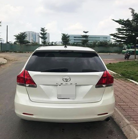 Toyota Venza 2009 giá 1 tỷ - hàng 'hot' một thời tại Việt Nam ảnh 5 toyota-venza-doi-2009-gia-hon-mot-ty-tai-viet-nam-3