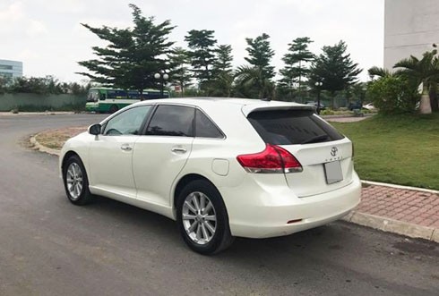 Toyota Venza 2009 giá 1 tỷ - hàng 'hot' một thời tại Việt Nam ảnh 4 toyota-venza-doi-2009-gia-hon-mot-ty-tai-viet-nam-2