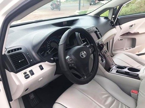 Toyota Venza 2009 giá 1 tỷ - hàng 'hot' một thời tại Việt Nam ảnh 6 toyota-venza-doi-2009-gia-hon-mot-ty-tai-viet-nam-4