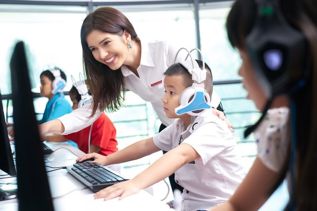 Apax Holdings (IBC) quyết định vay tiền mua thêm cổ phần chuỗi tiếng anh Apax English ảnh 3 Apax Holdings (IBC) quyết định vay tiền mua thêm cổ phần chuỗi tiếng anh Apax English ảnh 3