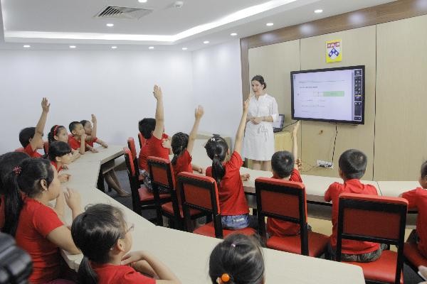 Apax Holdings (IBC) quyết định vay tiền mua thêm cổ phần chuỗi tiếng anh Apax English ảnh 4 Apax Holdings (IBC) quyết định vay tiền mua thêm cổ phần chuỗi tiếng anh Apax English ảnh 4
