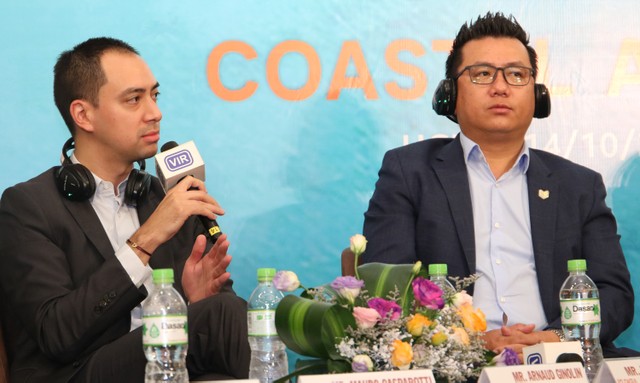 Ông Arnaud Ginolin trao đổi tại buổi tọa đàm - Ảnh: Lê Toàn