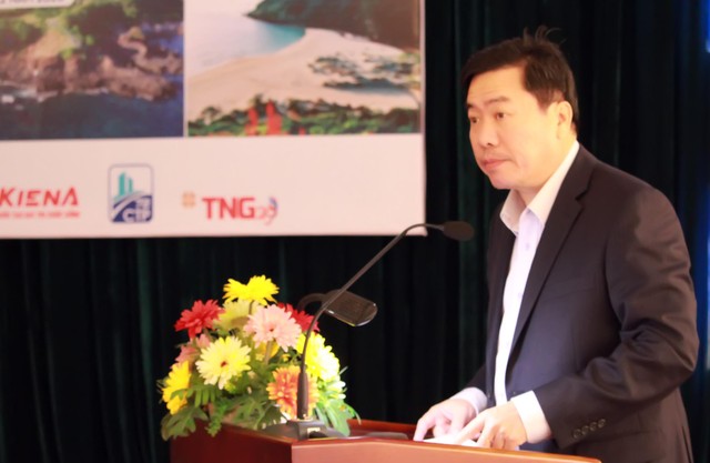 Ông Trần Hữu Thế, Phó Bí thư Tỉnh ủy, Chủ tịch UBND tỉnh Phú Yên phát biểu khai mạc buổi giao lưu