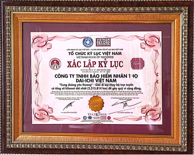 Chứng nhận Kỷ lục Việt Nam của “Dai-ichi - Cung Đường Yêu Thương 2021”.