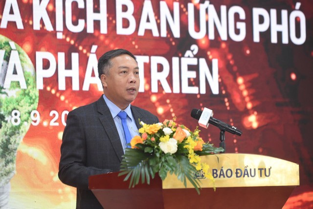 Ông Lê Trọng Minh, Tổng Biên tập Báo Đầu tư phát biểu khai mạc Hội thảo. Ảnh: Dũng Minh Ông Lê Trọng Minh, Tổng Biên tập Báo Đầu tư phát biểu khai mạc Hội thảo. Ảnh: Dũng Minh