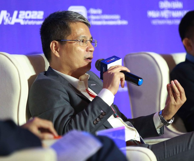 Ông Bùi Ngọc Anh, Giám đốc Chi nhánh Hà Nội, Công ty Luật VILAF trao đổi tại Phiên 1. Ảnh: Lê Toàn