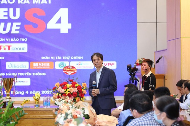 GS.TS Phạm Hồng Chương, Hiệu trưởng NEU tin tưởng với sự bảo trợ của Tập đoàn F.I.T, giải bóng đá FIT NEU LEAGUE sẽ được nâng tầm chất lượng. GS.TS Phạm Hồng Chương, Hiệu trưởng NEU tin tưởng với sự bảo trợ của Tập đoàn F.I.T, giải bóng đá FIT NEU LEAGUE sẽ được nâng tầm chất lượng.