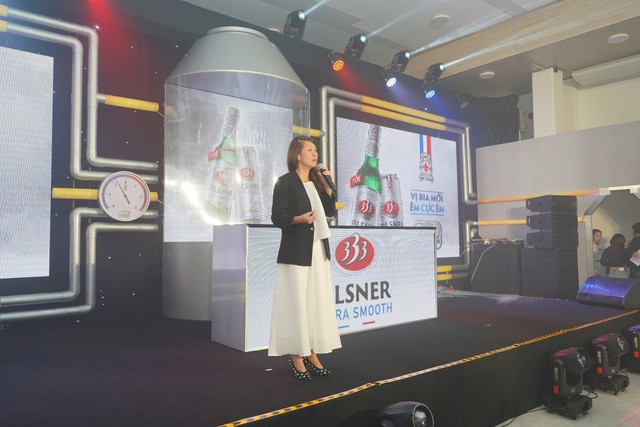 Bà Patsy Lim – Phó Tổng Giám Đốc phụ trách Marketing và Truyền thông Bà Patsy Lim – Phó Tổng Giám Đốc phụ trách Marketing và Truyền thông