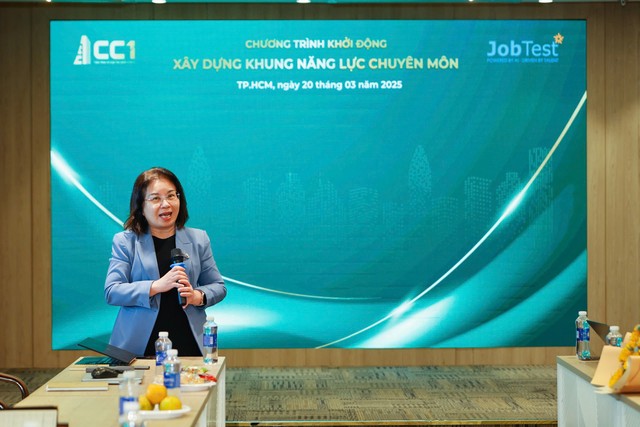 Bà Nguyễn Thị Bảo Trân, Giám đốc Khối Quản trị Nguồn nhân lực tại CC1 Bà Nguyễn Thị Bảo Trân, Giám đốc Khối Quản trị Nguồn nhân lực tại CC1