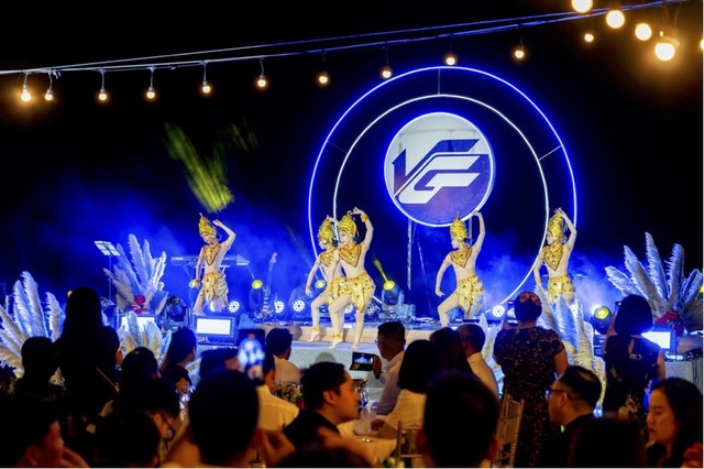 Tiết mục múa Apsara nghệ thuật truyền thống trong cung đình của đất nước Campuchia với mong muốn về một cuộc sống thịnh vượng Tiết mục múa Apsara nghệ thuật truyền thống trong cung đình của đất nước Campuchia với mong muốn về một cuộc sống thịnh vượng