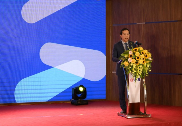 Ông Lưu Trung Thái – Chủ tịch HĐQT MB cam kết đưa MB trở thành một ngân hàng vững vàng – tin cậy, tiếp tục tích cực tham gia các chương trình an sinh – xã hội Ông Lưu Trung Thái – Chủ tịch HĐQT MB cam kết đưa MB trở thành một ngân hàng vững vàng – tin cậy, tiếp tục tích cực tham gia các chương trình an sinh – xã hội
