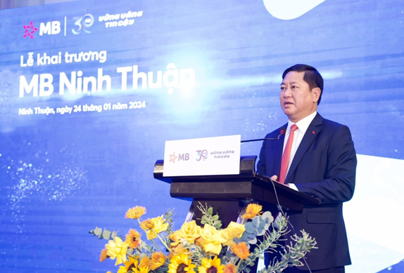 Ông Trần Quốc Nam – Phó Bí thư Tỉnh uỷ, chủ tịch UBND tỉnh Ninh Thuận Ông Trần Quốc Nam – Phó Bí thư Tỉnh uỷ, chủ tịch UBND tỉnh Ninh Thuận