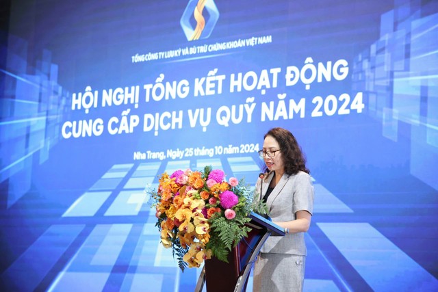 Bà Tạ Thanh Bình, Tổng giám đốc Tổng Công ty lưu ký và Bù trừ chứng khoán Bà Tạ Thanh Bình, Tổng giám đốc Tổng Công ty lưu ký và Bù trừ chứng khoán